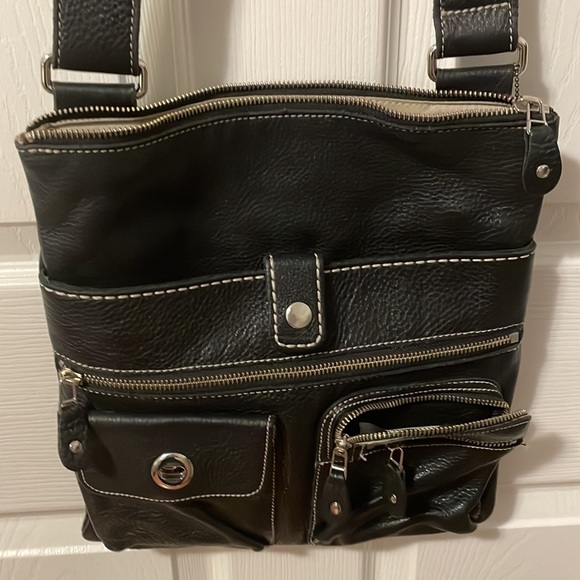 Ladies Roots purse - Picture 3 of 5